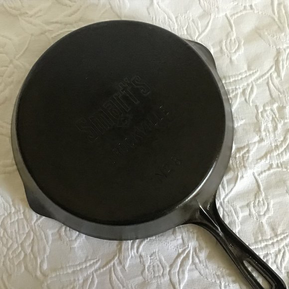 Vintage Smart's Brockville no 8 Cast Iron Frying Pan Skillet - Picture 2 of 4